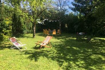 מלון דירות L Entre 2 Lyon Grenoble   Villa Avec Jacuzzi