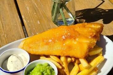 تختخواب و صبحانه The Foresters Arms