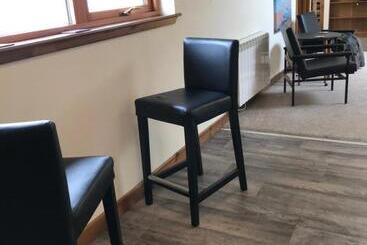 膳宿费 Cornerstone