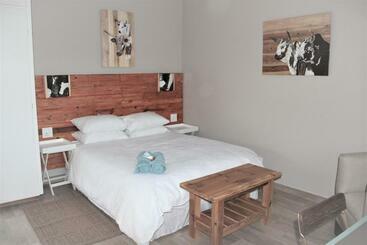 Glasstree B&b