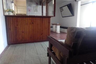 בית מלון כפרי Hangar