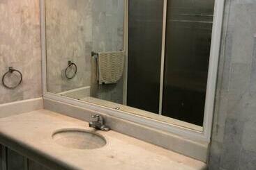 پانسیون Mini Hostal Cultural De Mazatlán