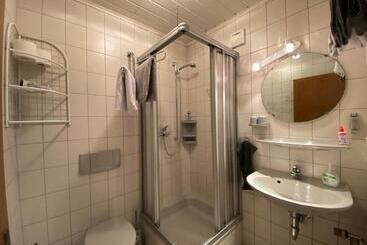 פנסיון Winzerhaus Im Oberdorf   Fewo U Zimmer   Auch Kombinierbar