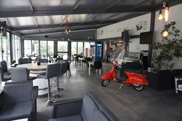 کلبه Camping Village Città Di Milano