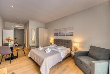 Folies Corfu Town Hotel Apartments