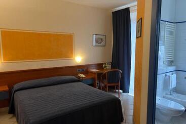 בית מלון כפרי 1000 Miglia