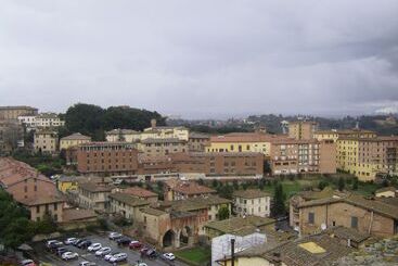 هتل Albergo Cannon D'oro