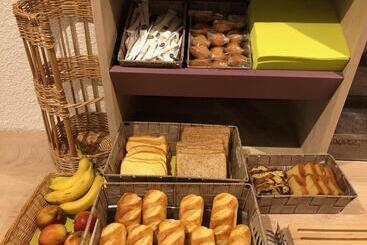 ホテル Hôtel Du Stade Ex Kyriad Direct Lille Est Stade Pierre Mauroy