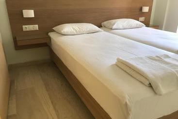 관광객 아파트 Neapolis Apartments