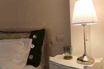 Pension (Hôtel basse catégorie) Ariediparma   Rooms&apartments