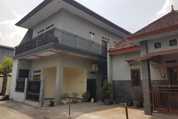 Panzió Selaras Kost Syariah