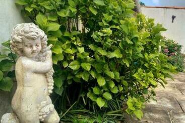 مبيت وإفطار Chez Chris