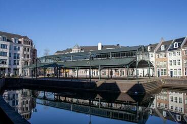 تختخواب و صبحانه Jacky S Place