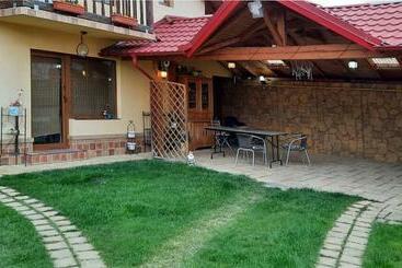 Пансион Bella Daria