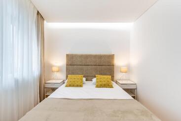 پانسیون Nell&and&jess