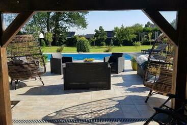 مبيت وإفطار Le Domaine Du Moulin 28