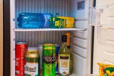 تختخواب و صبحانه Pension Berlin