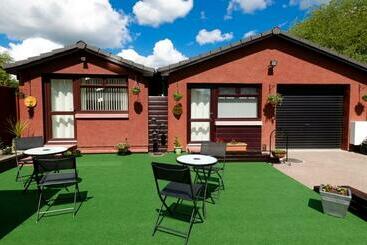 ベッドアンドブレックファースト The Chimneys