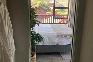 پانسیون White Sands Self Catering Units