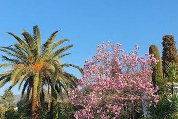 تختخواب و صبحانه Le Domaine Des Mûriers   Charme, Chic, Calme En Provence Côte D Azur