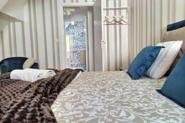 تختخواب و صبحانه Chambre D Hôtes De Verdigné Piscine Chauffée Parking Wifi