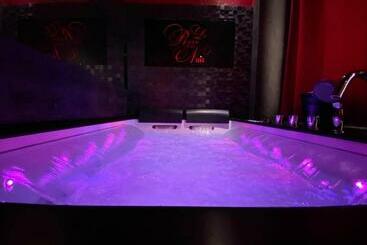 هتل Le Rêve D’une Nuit Suite Mystérieuse