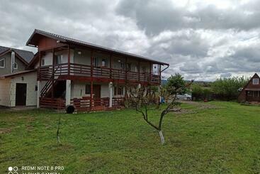 פנסיון Casa La Andrei