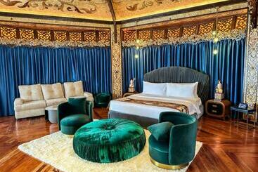 Rancho Bernardo Luxury Villas And Resort