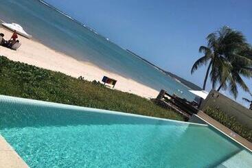 リゾートホテル Barra Bali Apartamento 06   Paraíso à Beira Mar