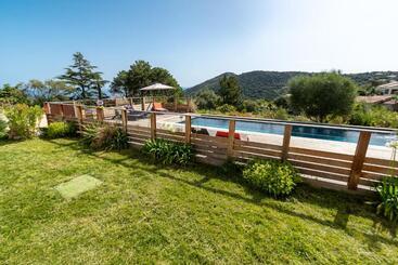 شقة فندقية Résidence U Manellu