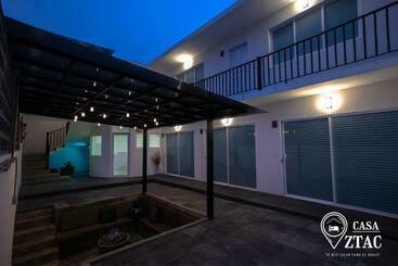 アパートホテル Casa Iztac