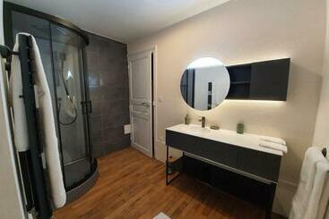 פנסיון Chambre Romantique Dans Le Château De La Bouchatte