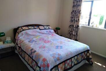 U Beauty   B & B