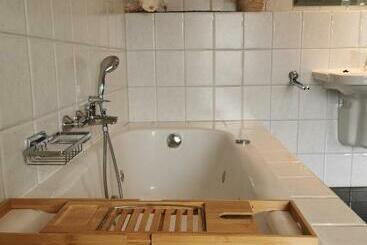 Bed and Breakfast Blief Bie De Mam