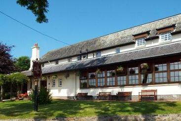 هتل The Inn At Charlestown