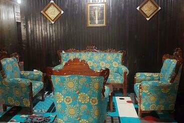 پانسیون Mimi Guest House Syariah Pangkalan Bun