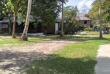 پانسیون Mimi Guest House Syariah Pangkalan Bun