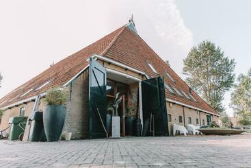 Harlingen Staete Wellness B&b Oase Van Rust En Luxe