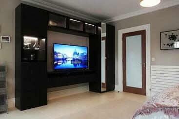 پانسیون 1 Bed Studio