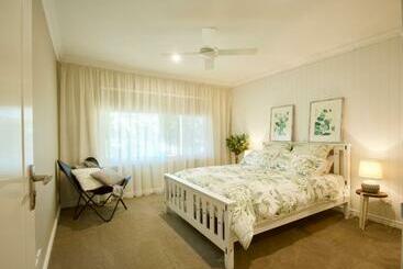 펜션 Red Tail Retreat