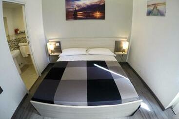 پانسیون Il Trullo Modern Rooms