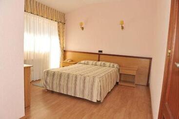 Apartamentos Alfar