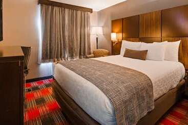 هتل Best Western Plus Fairfield
