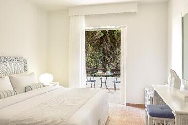 בית מלון כפרי Domes Noruz Kassandra, Halkidiki   Adults Only