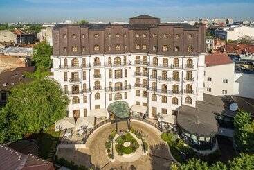 Epoque Hotel   Relais & Chateaux