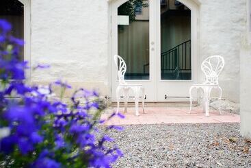 בית מלון כפרי Hellstens Malmgård