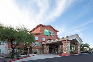 호텔 Holiday Inn Express & Suites Tucson, An Ihg