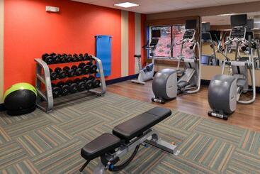 فندق Holiday Inn Express & Suites Raleigh Ne   Medical Ctr Area, An Ihg