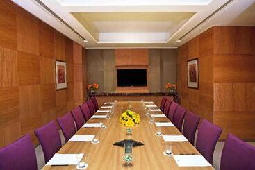 酒店 Holiday Inn New Delhi Mayur Vihar Noida, An Ihg