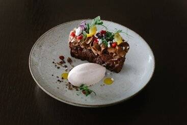 בית מלון כפרי Nira Alpina